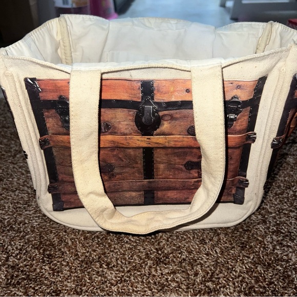 Thursday Friday Everyday Tote - Picture 2 of 6